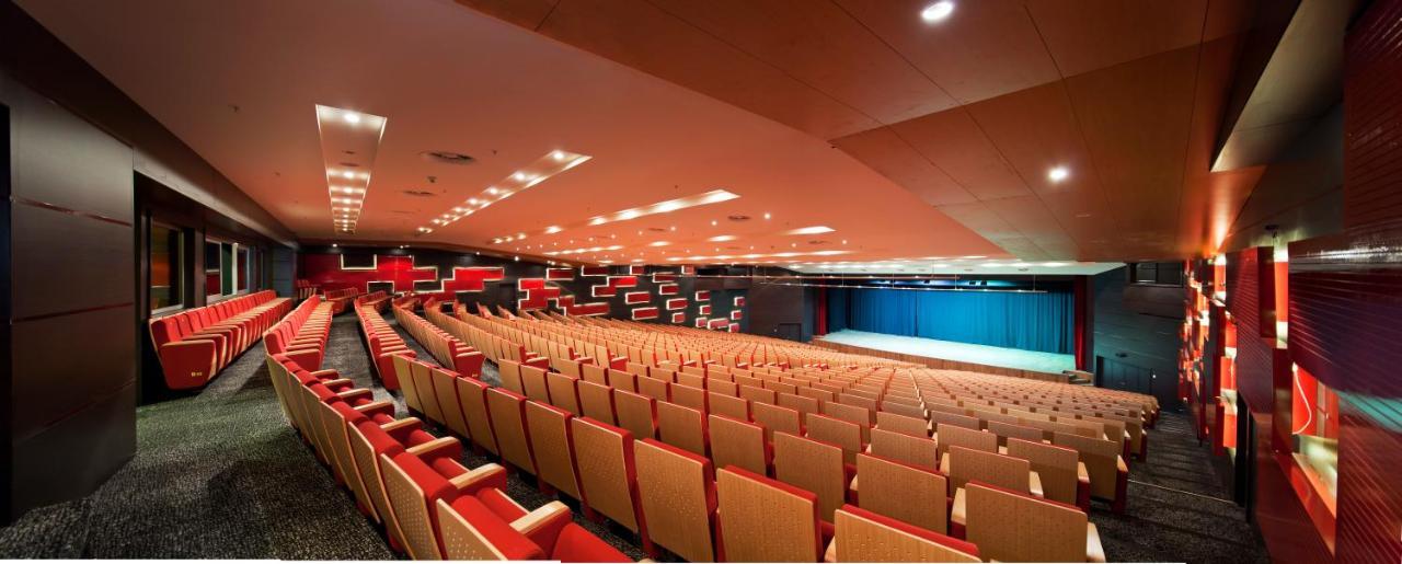 The Green Park Pendik Hotel Istanbul Exterior photo Auditorium